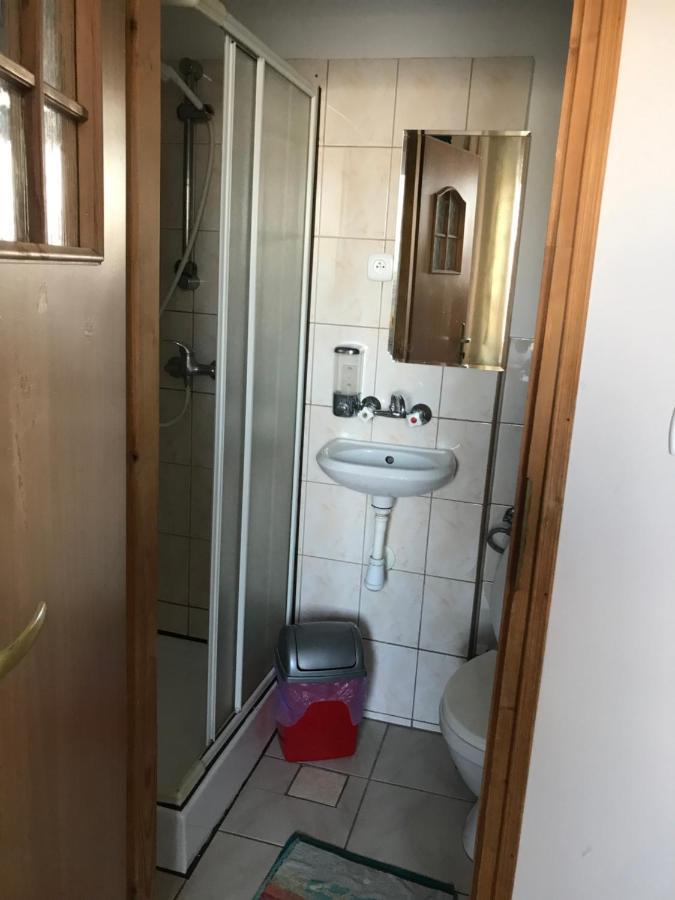 Ukazika Hotel Orawka Buitenkant foto