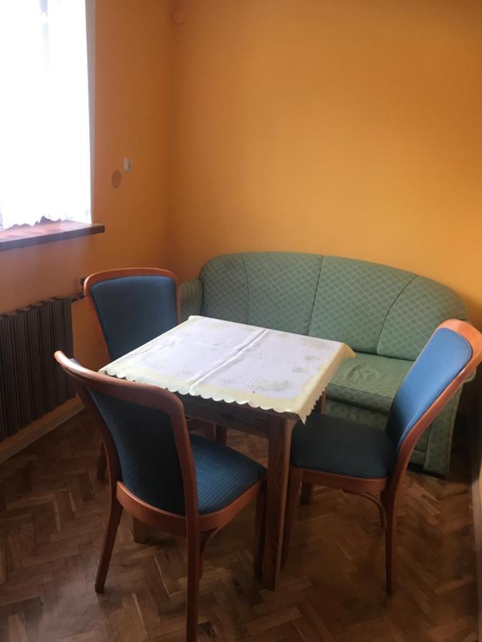 Ukazika Hotel Orawka Buitenkant foto