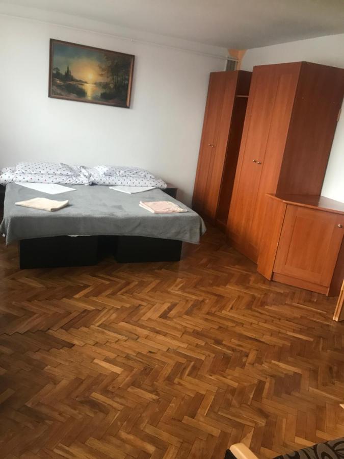 Ukazika Hotel Orawka Buitenkant foto